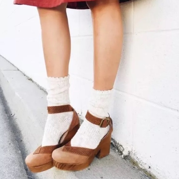 free people walk this way clog